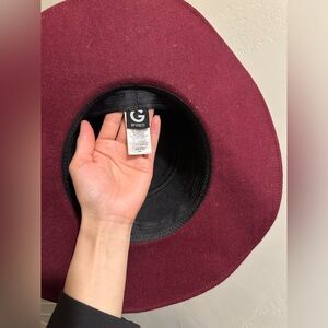 Fendora hat by Guess